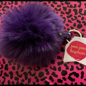 SOLD ✅ Purple pom pom keychain